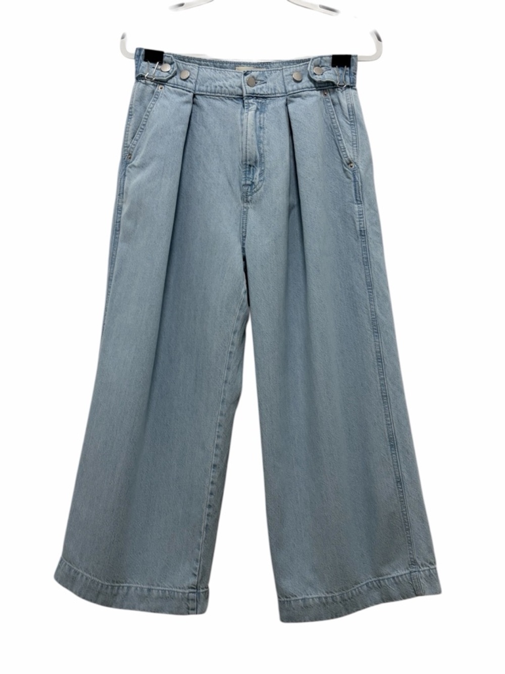 Universal Thread Light-Wash Pleated Wide Leg High Waist Jeans - Like New - 4R